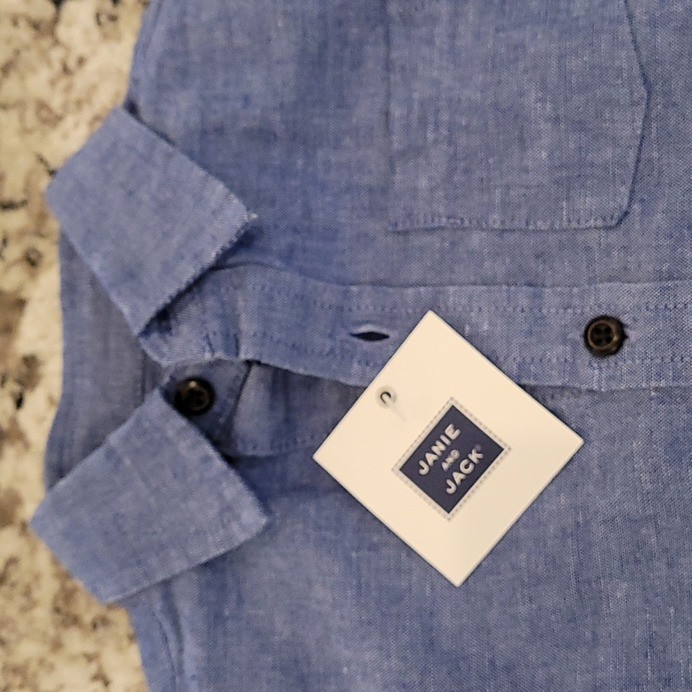 NWT Janie and Jack boys shirt. Size 12 to 18 months